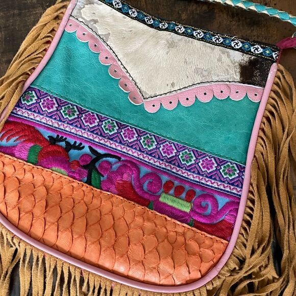 Gado Gado by Margriet Wagenaar Boho Leather Crossbody purse - Picture 3 of 9